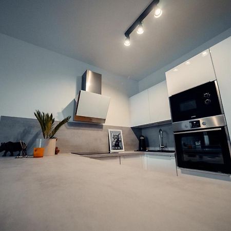 Tiffany Apartment Hotel Μπρατισλάβα Εξωτερικό φωτογραφία