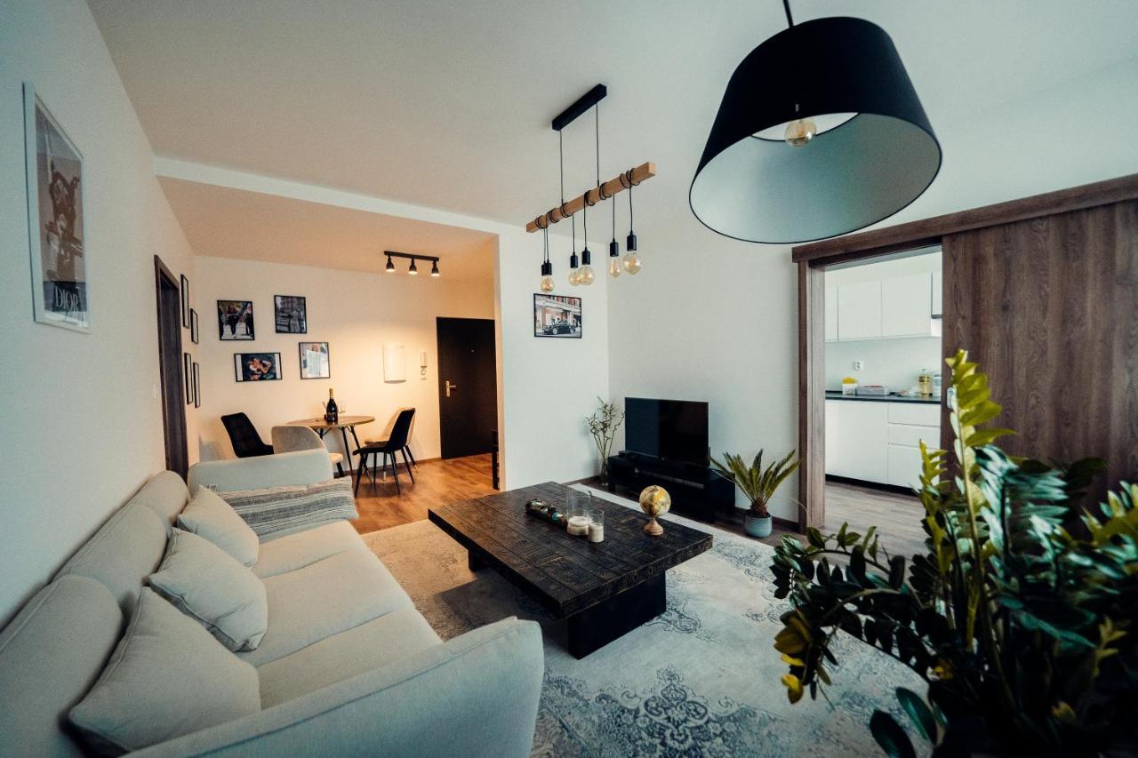 Tiffany Apartment Hotel Μπρατισλάβα Εξωτερικό φωτογραφία