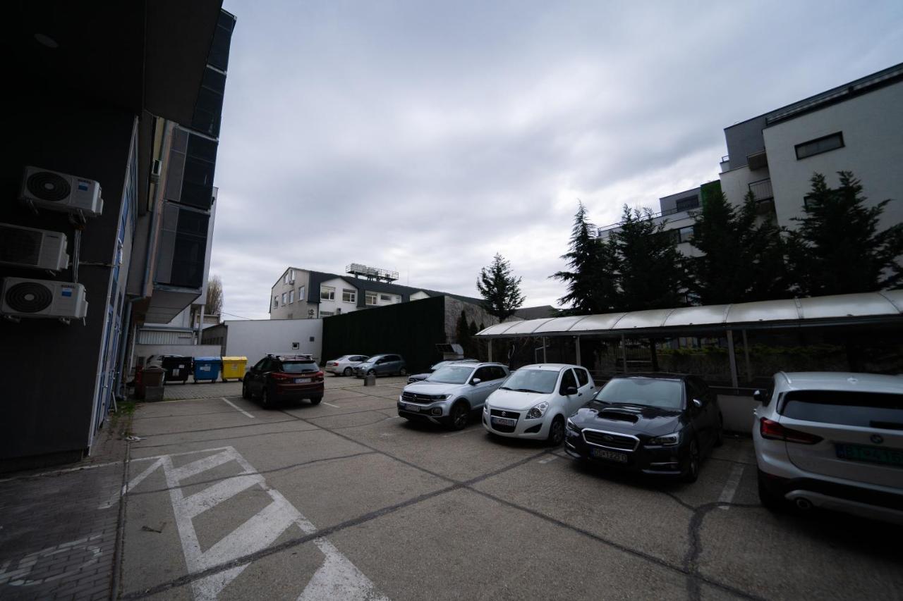Tiffany Apartment Hotel Μπρατισλάβα Εξωτερικό φωτογραφία
