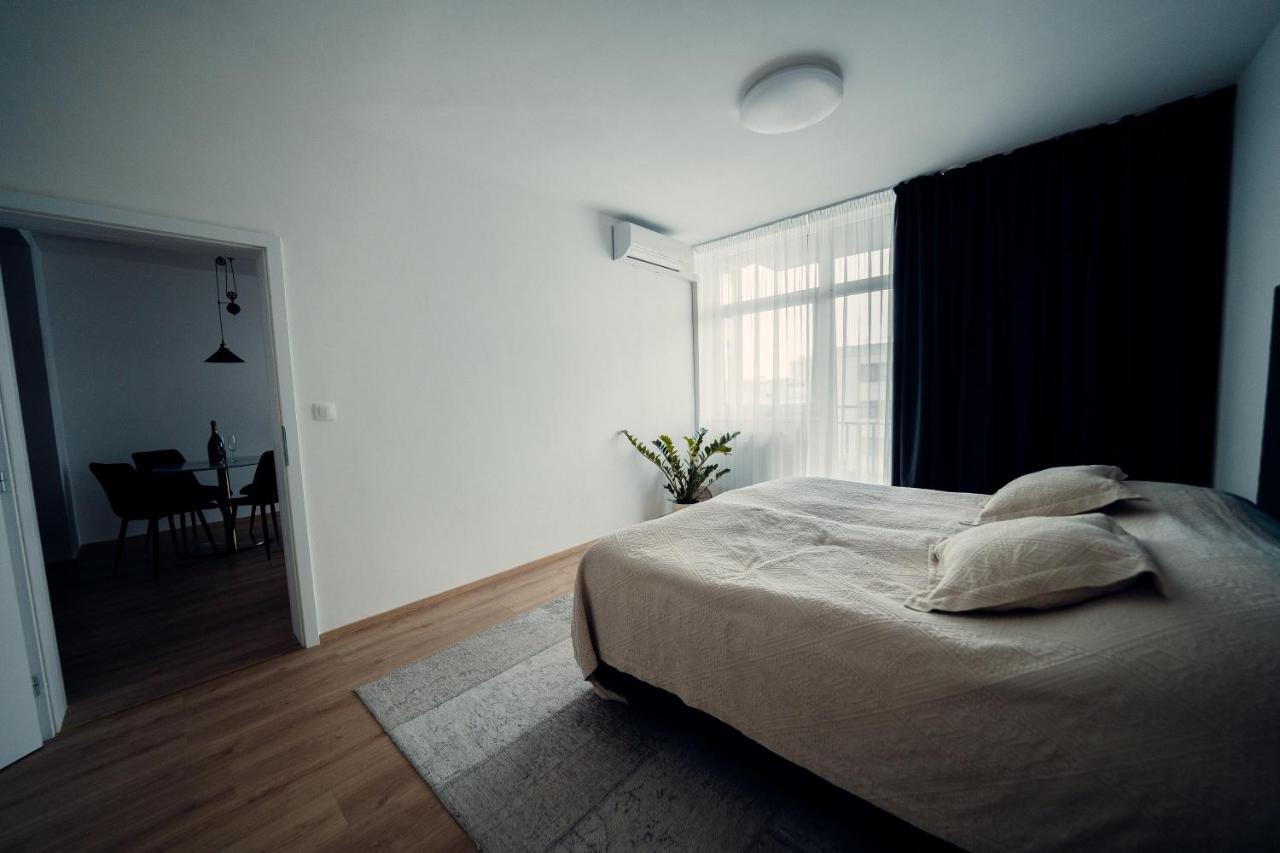 Tiffany Apartment Hotel Μπρατισλάβα Εξωτερικό φωτογραφία