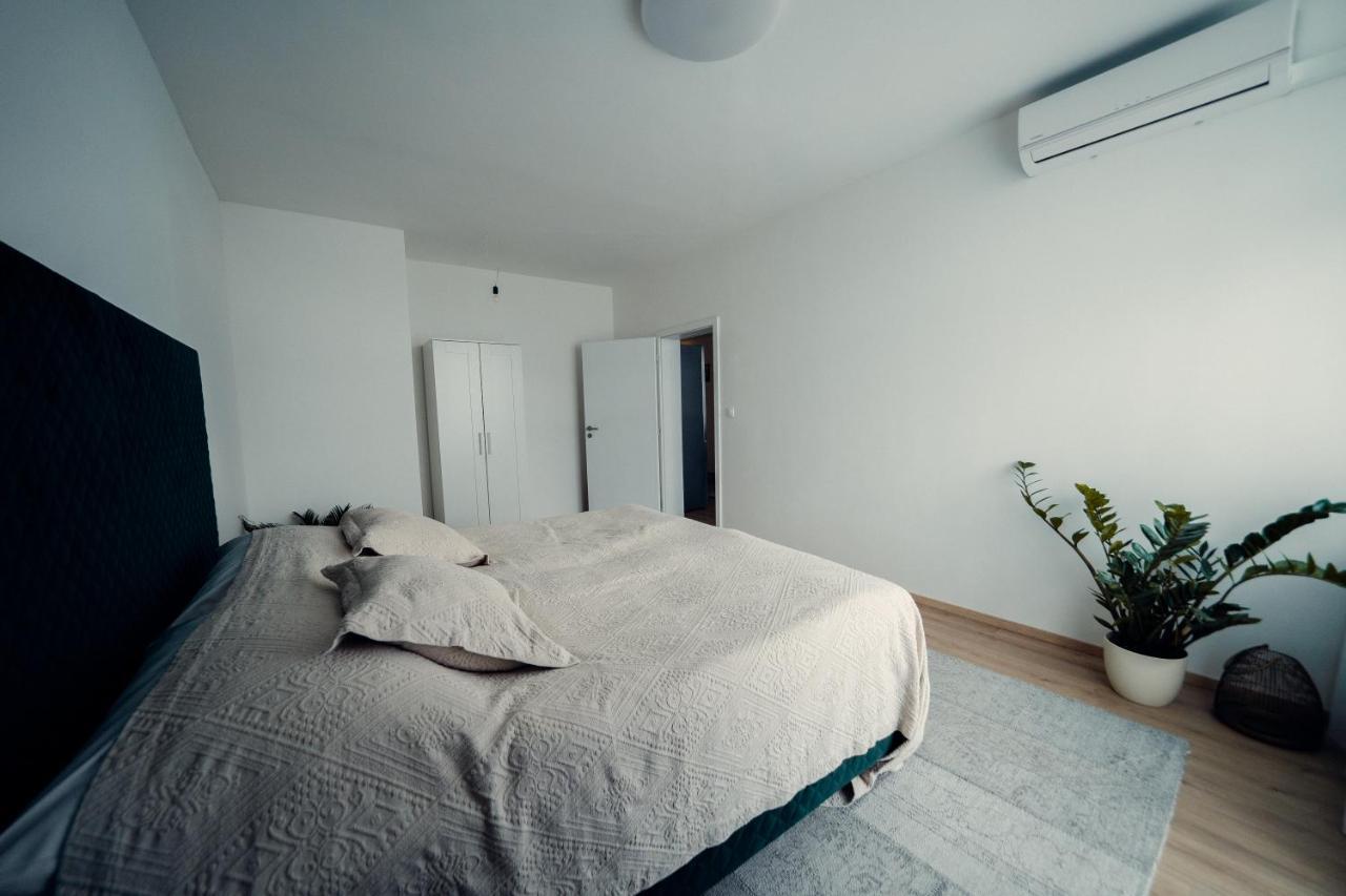 Tiffany Apartment Hotel Μπρατισλάβα Εξωτερικό φωτογραφία