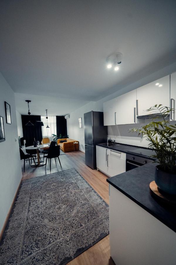 Tiffany Apartment Hotel Μπρατισλάβα Εξωτερικό φωτογραφία